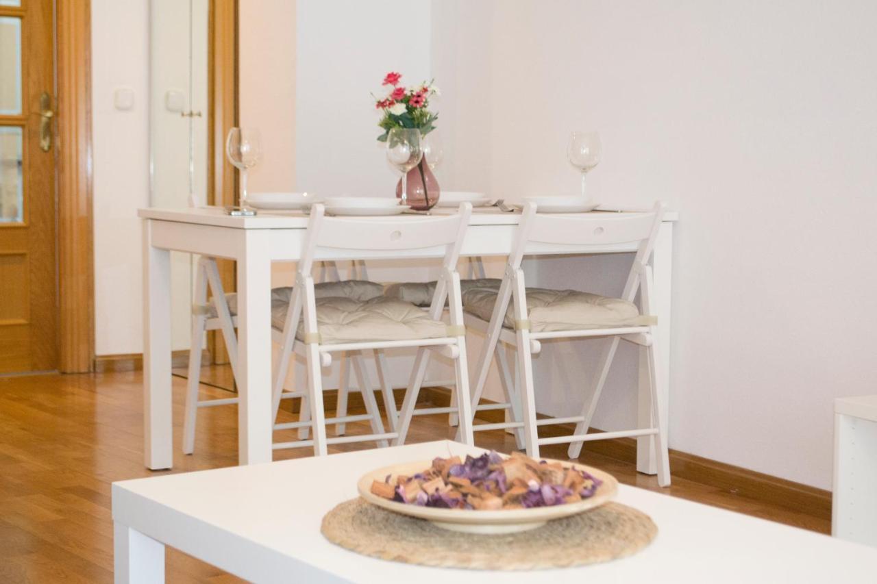 Apartamenticos Torrenueva I Zaragoza Exterior foto